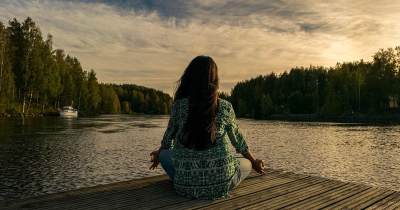 Posture et prévention des douleurs dorsales chez les souffleurs : le guide essentiel